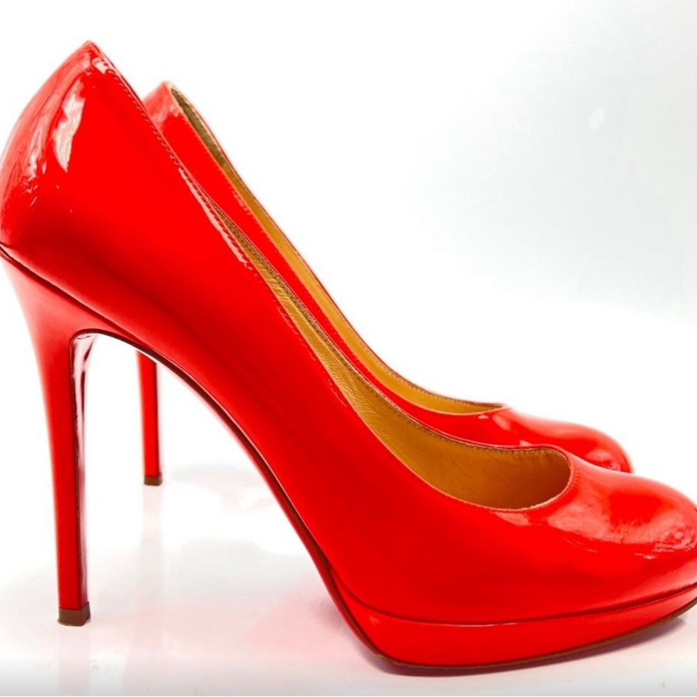 🤩✨❤️Christian Louboutin New Simple Pump RED 39.5